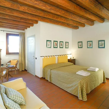 Agriturismo Tenuta La Pila Farm stay