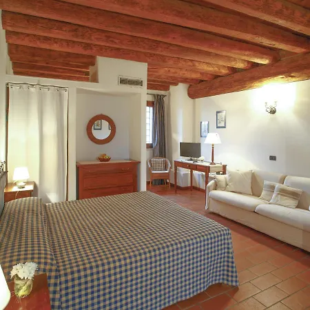 Agriturismo Tenuta La Pila Farm stay